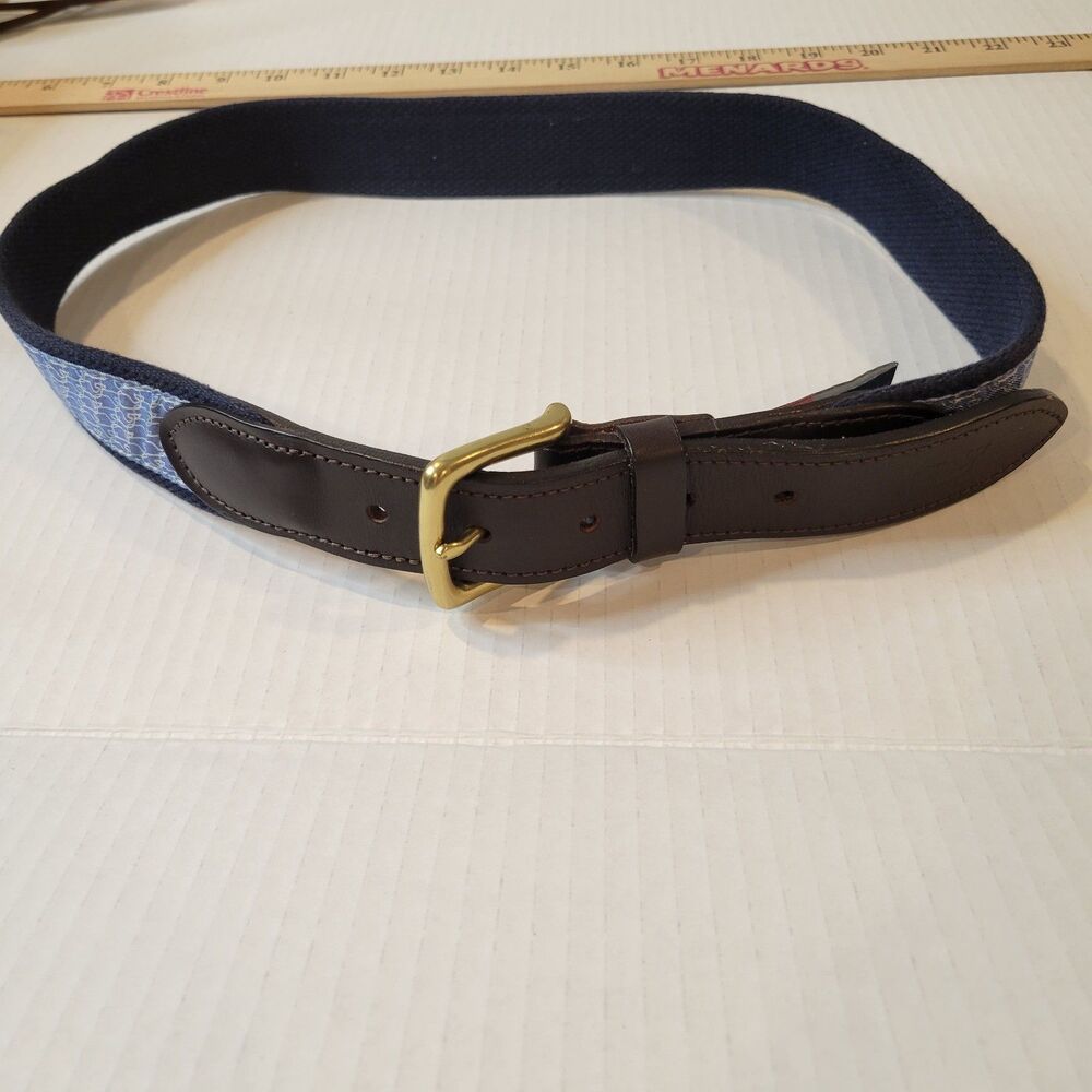 Vineyard Vines Golf Belt Mens Size 32 Blue Whale All Over Brown Leather Made USA